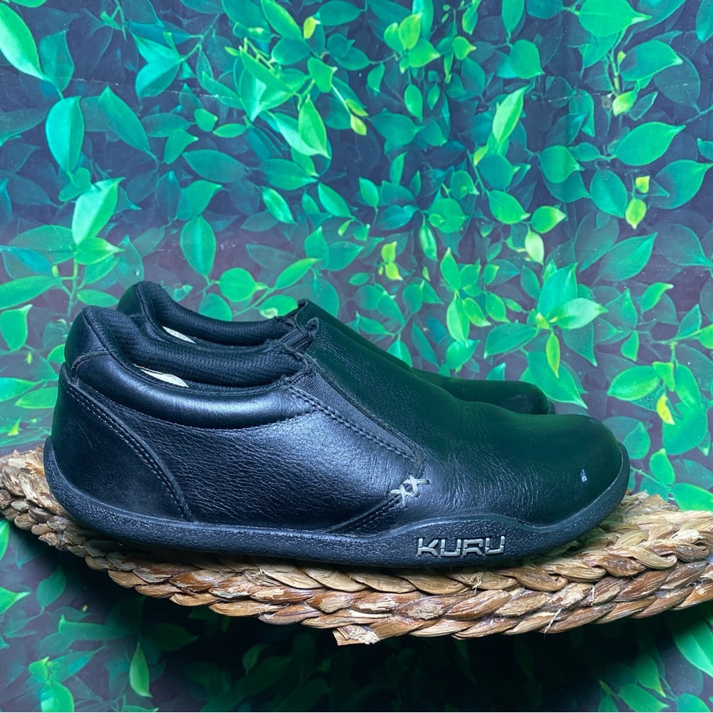 Kuru black leather slip on